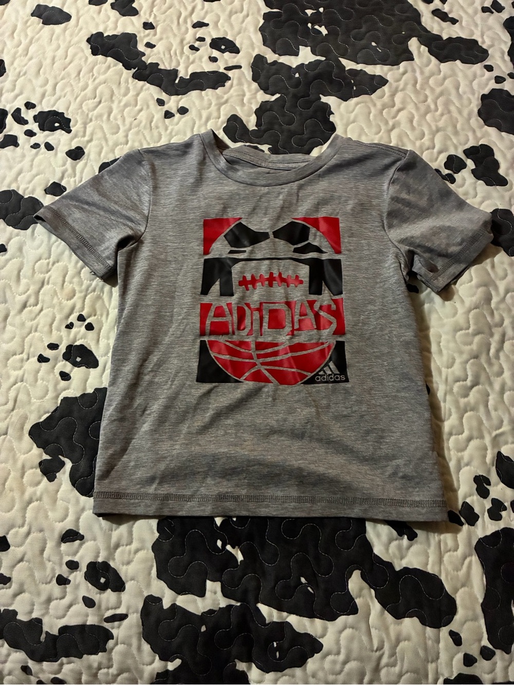 adidas Kids' Gray Graphic Sports Tee - Red Accent